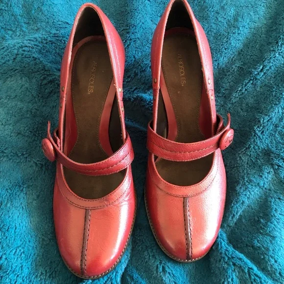 Aerosoles Red Leather Mary Janes, Sz 7.5 - Picture 1 of 15